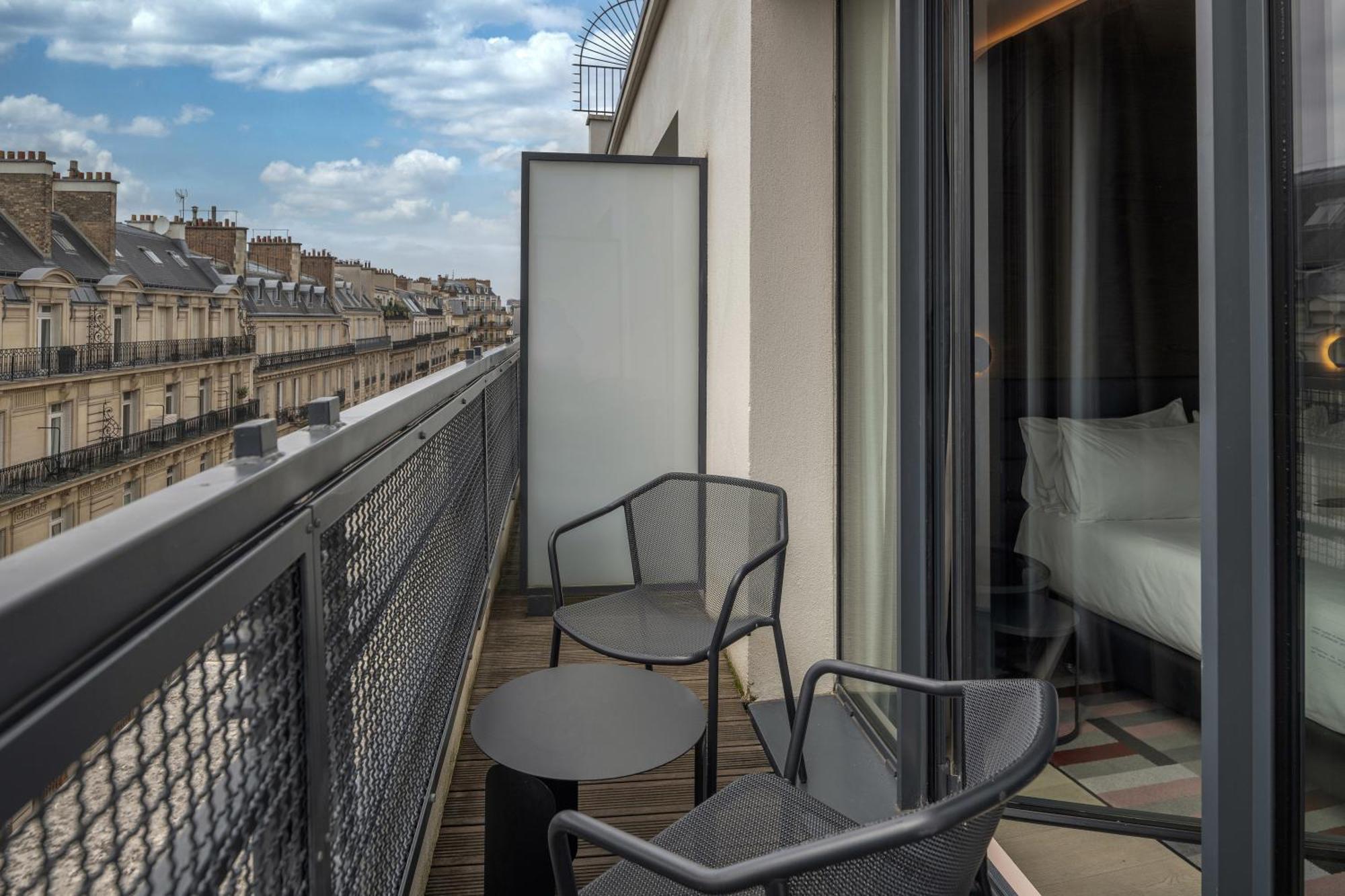 Canopy By Hilton Eiffel Tower